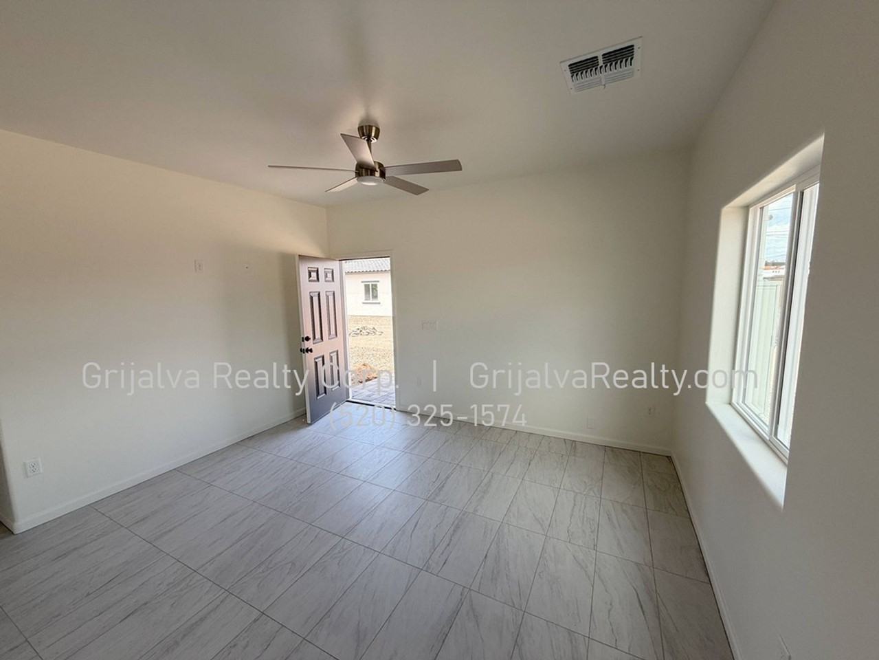 4509 7th - Photo 2 of 24