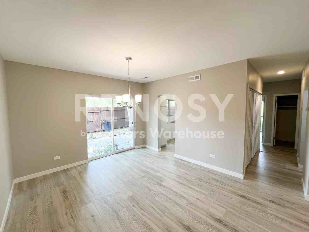 4192 W Pondview Dr - Photo 2 of 29