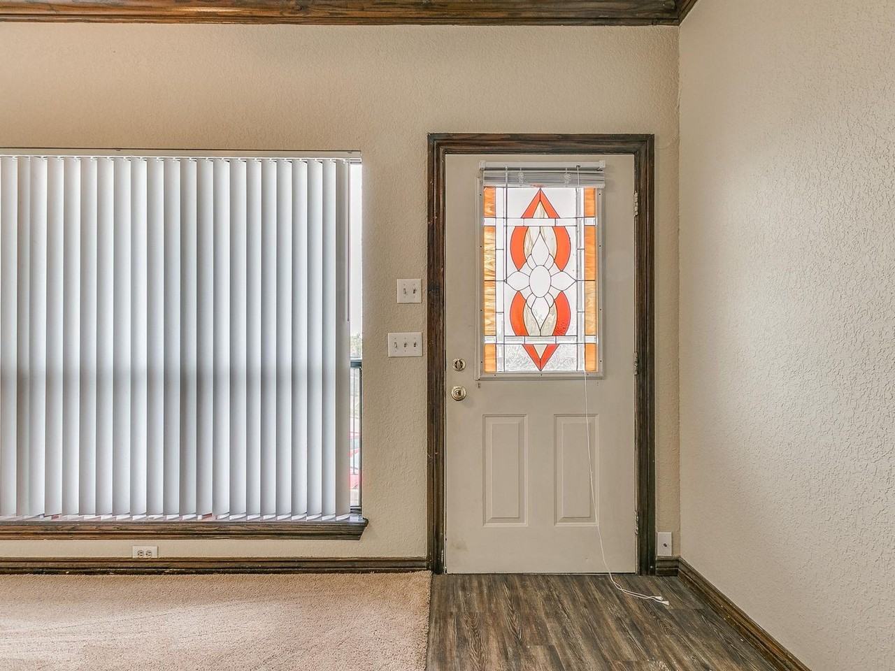 Eagle Crest Apartments - Photo 3 of 50