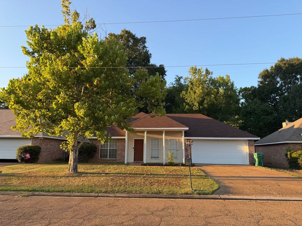 4422 Blake Cir - Photo 2 of 14