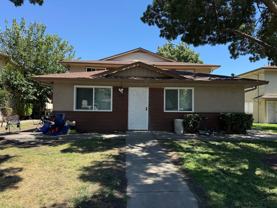 2209 L St #B - Photo 1 of 1