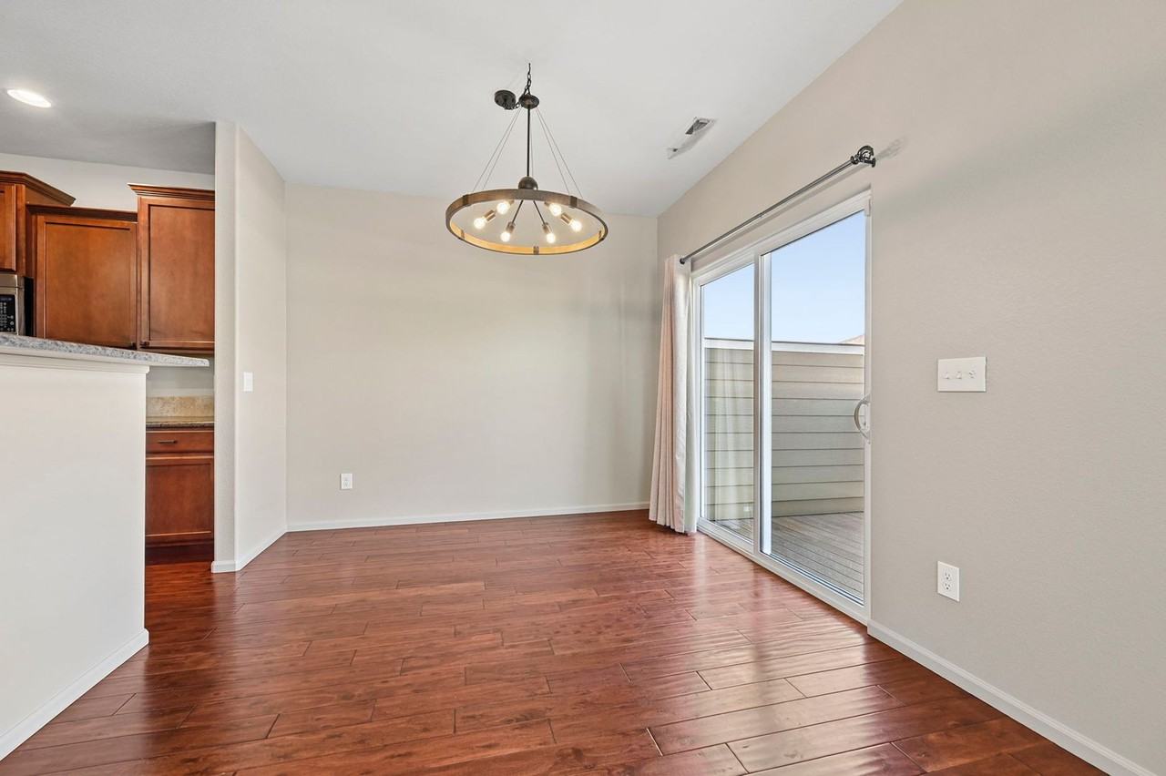5651 Celtic Cross Grv - Photo 5 of 26
