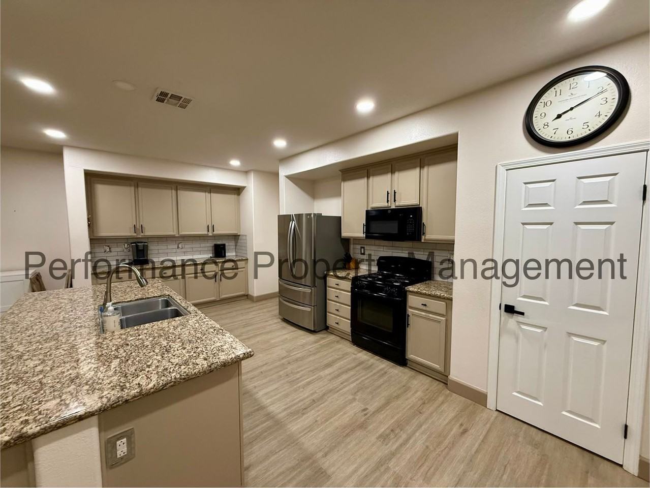 6107 Shasta Daisy Way - Photo 5 of 26