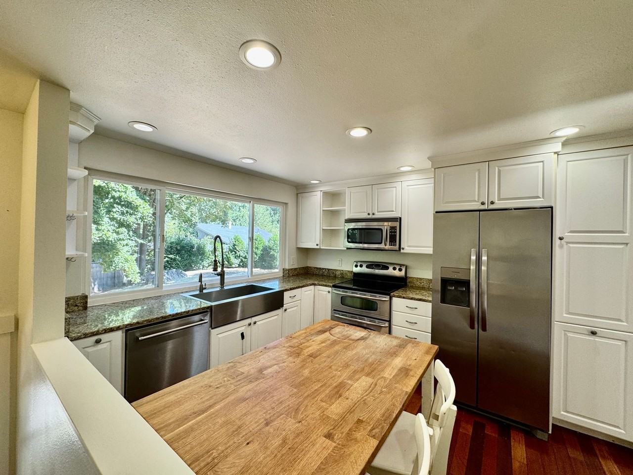 15054 Se Fairwood Blvd - Photo 6 of 18
