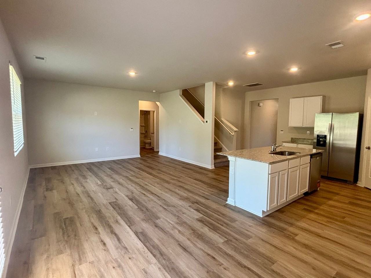 2986 Daxton Ln - Photo 4 of 33