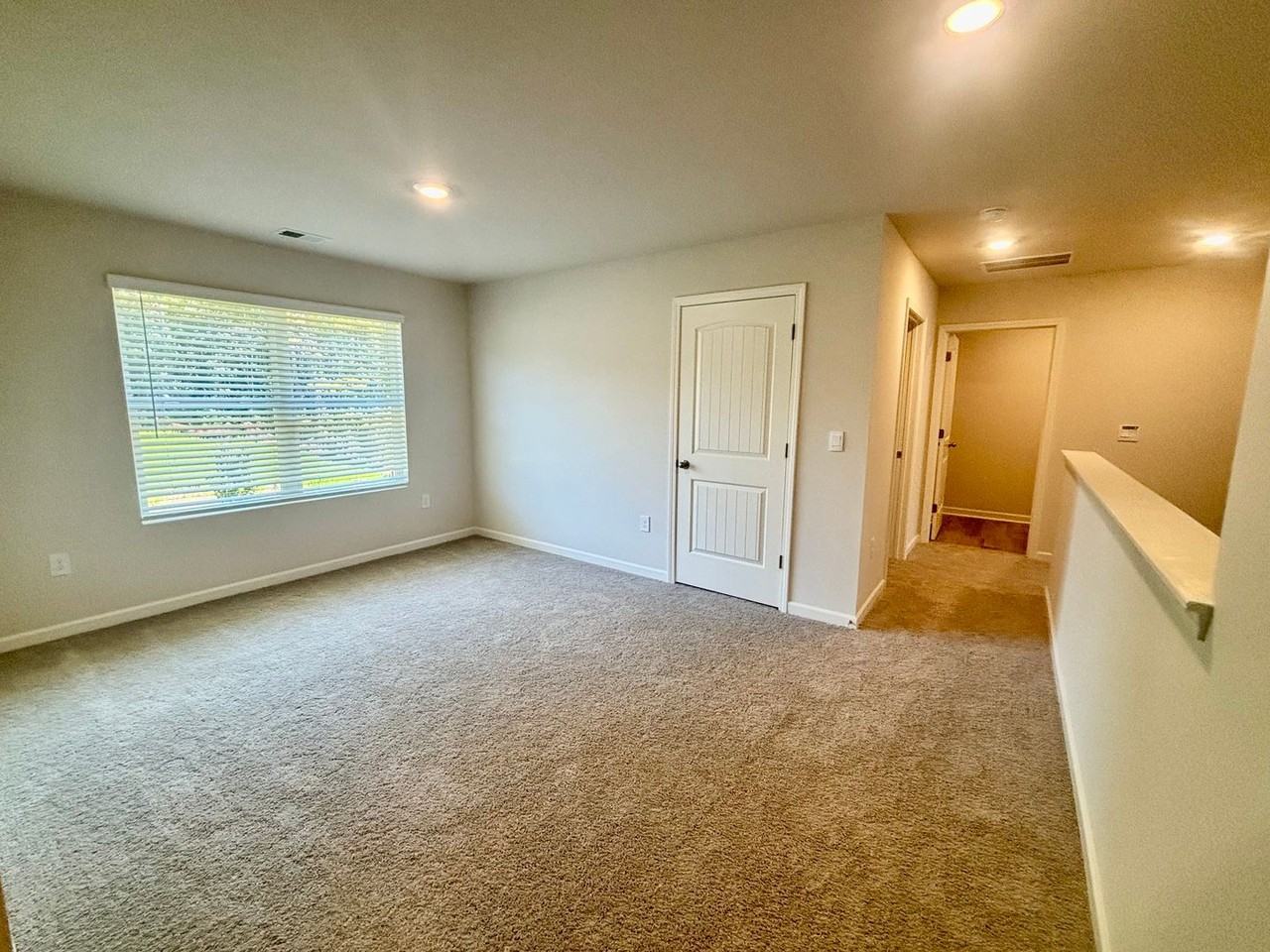 2986 Daxton Ln - Photo 7 of 33