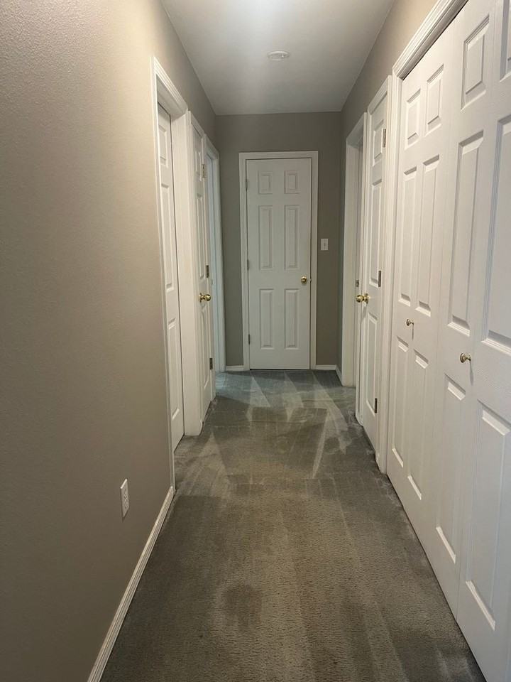 13900 Ridgecrest Dr - Photo 7 of 18