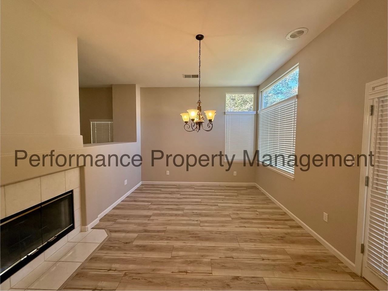 1808 Talcy Way - Photo 4 of 21