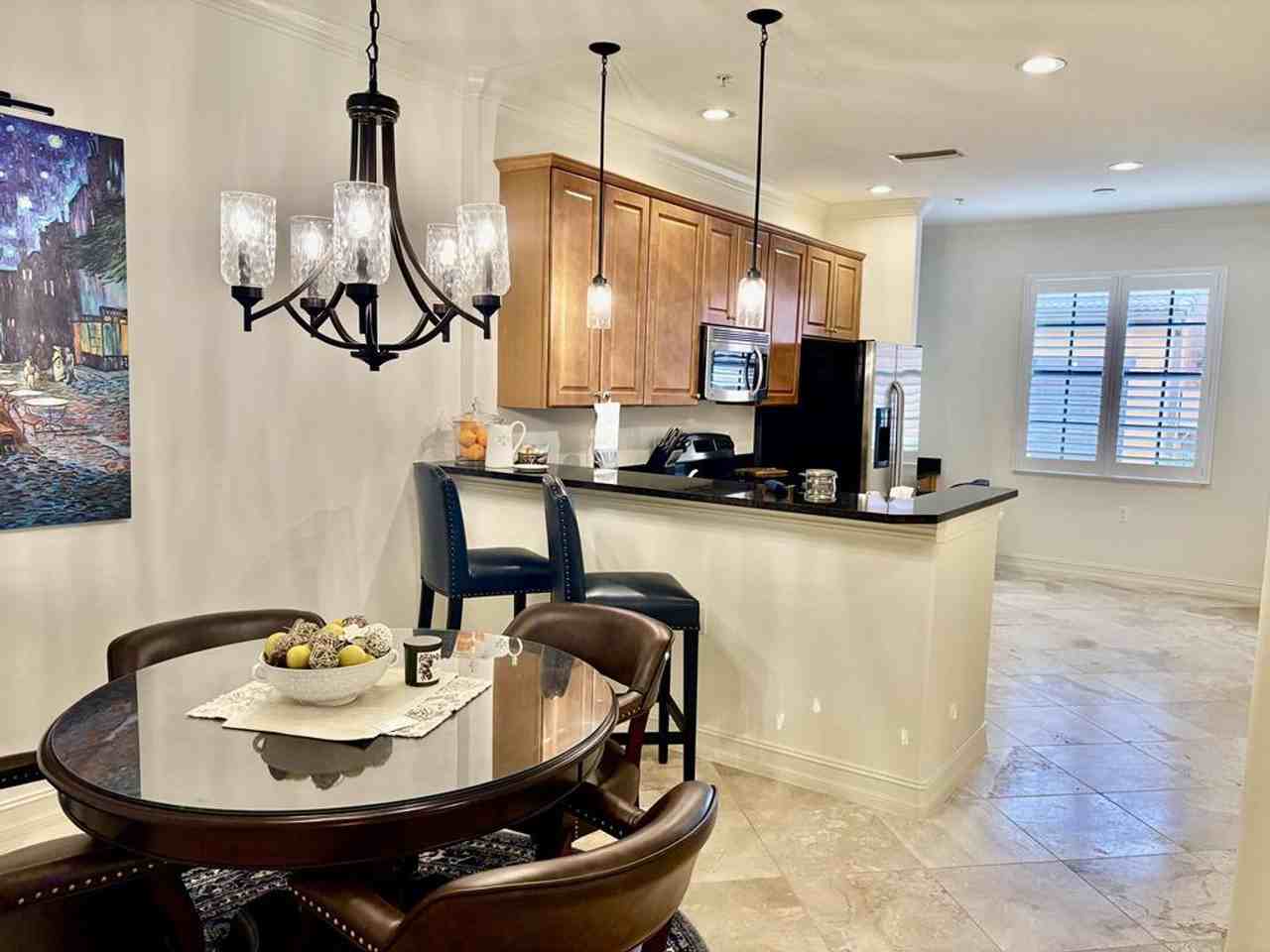 9137 Chula Vista St #12602 - Photo 4 of 18