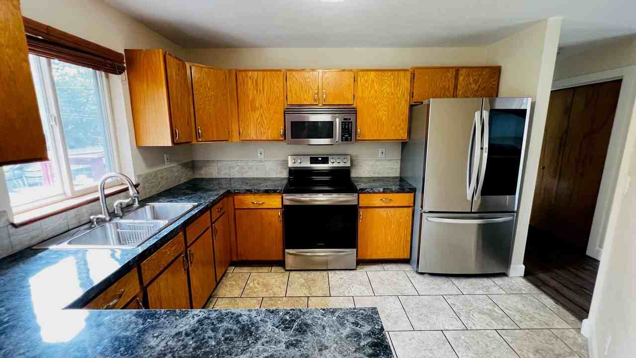 4124 E 32nd Ave - Photo 6 of 28