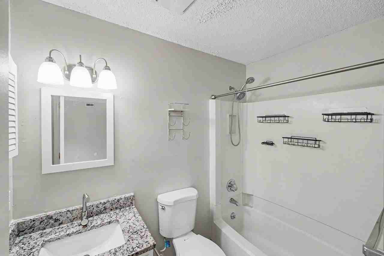 10971 Harrowfield Rd - Photo 6 of 28