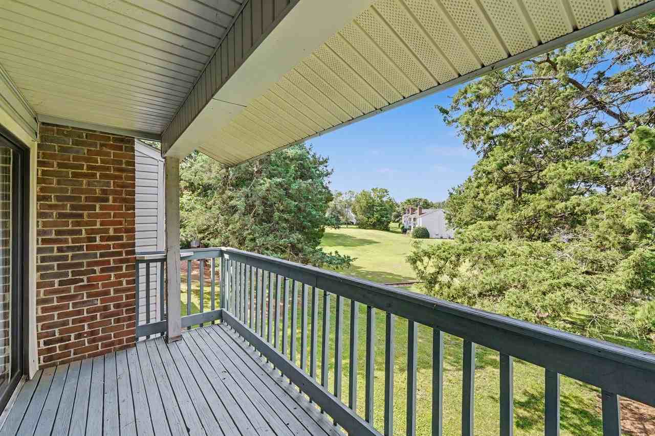 10971 Harrowfield Rd - Photo 7 of 28