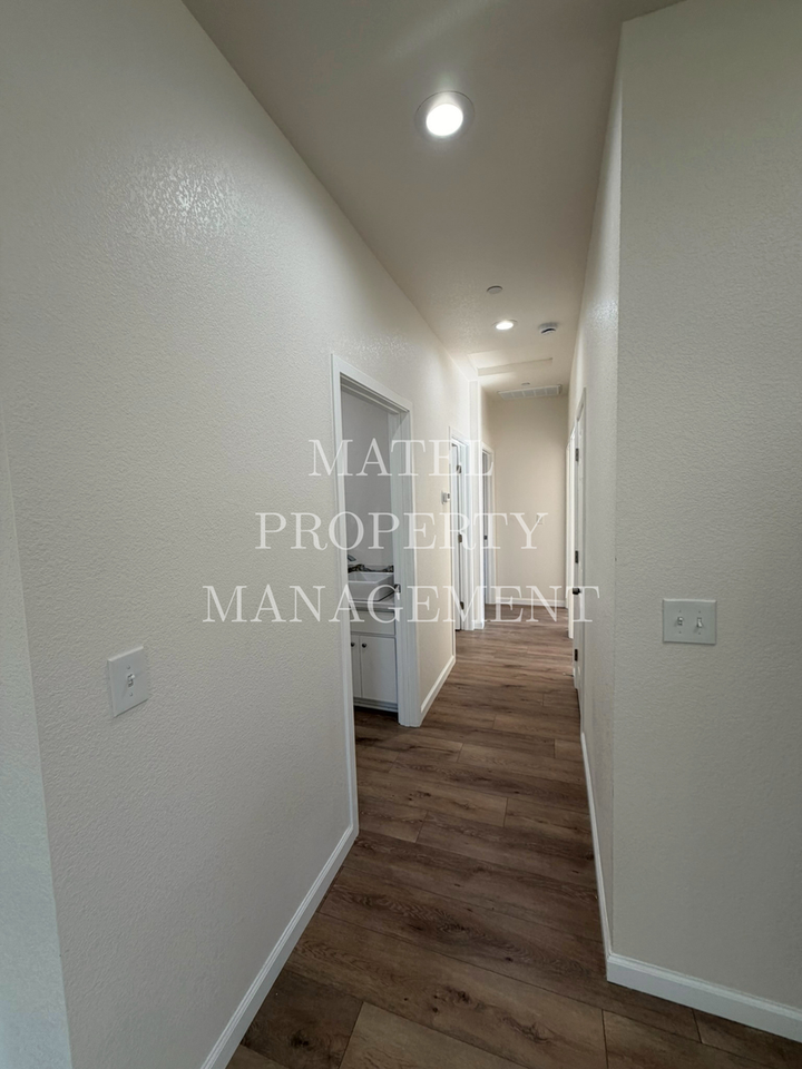 1603 Concord Ave - Photo 5 of 13