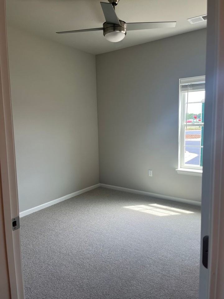 Fulbright Heights West Apartments - Photo 5 of 15