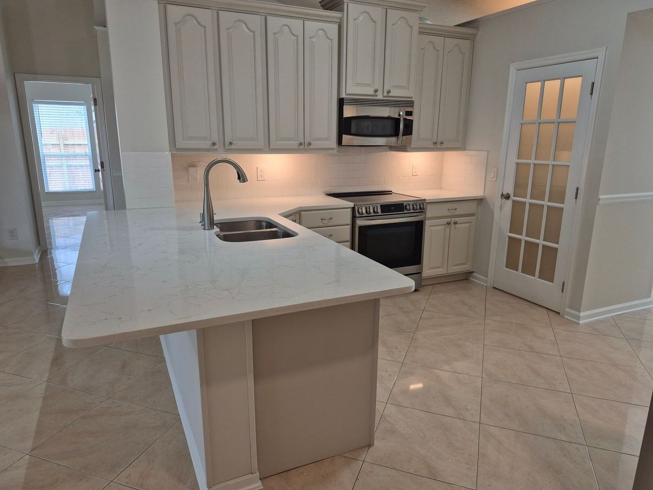 4915 Austrian Ct - Photo 2 of 9
