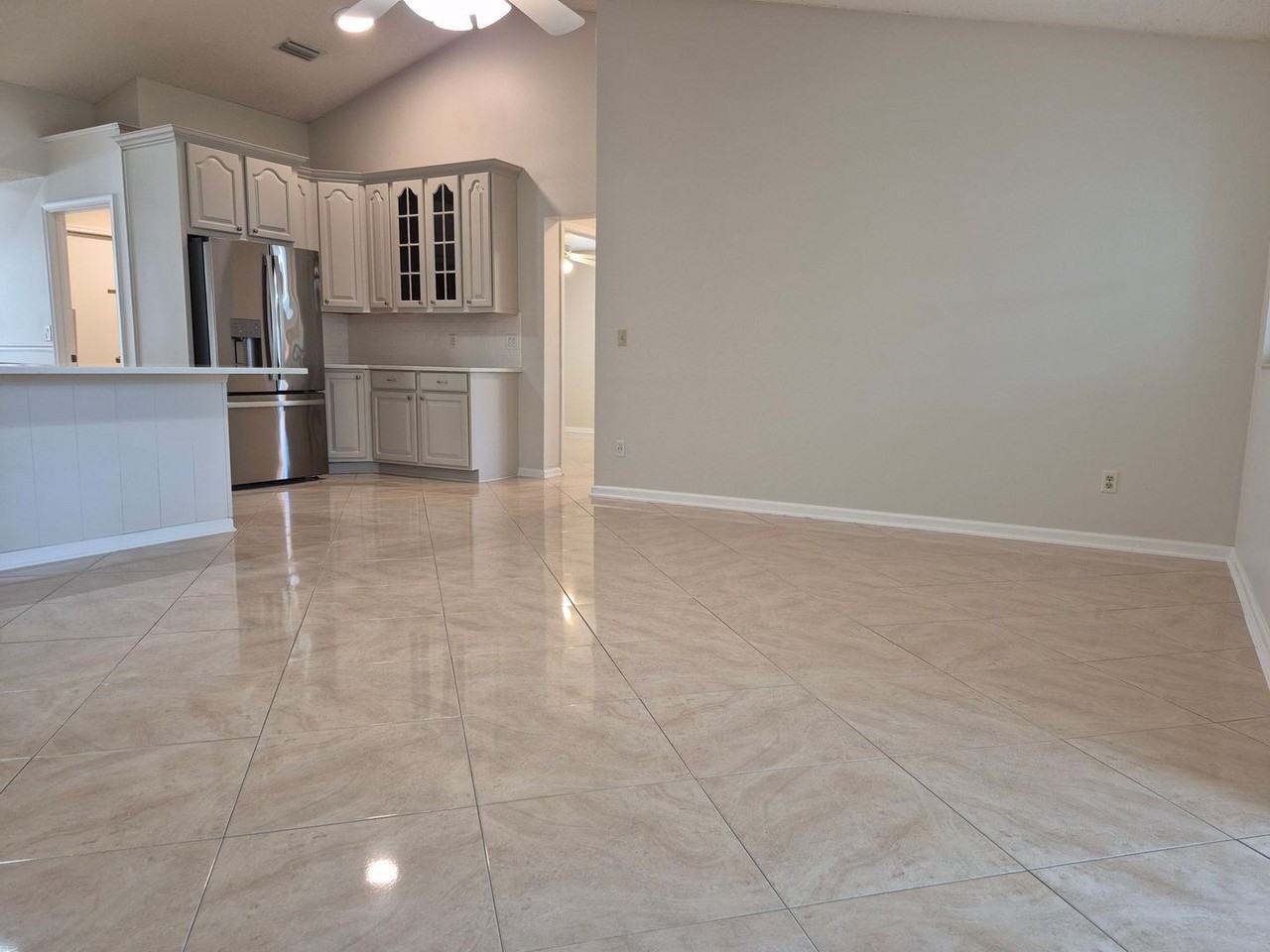 4915 Austrian Ct - Photo 6 of 9