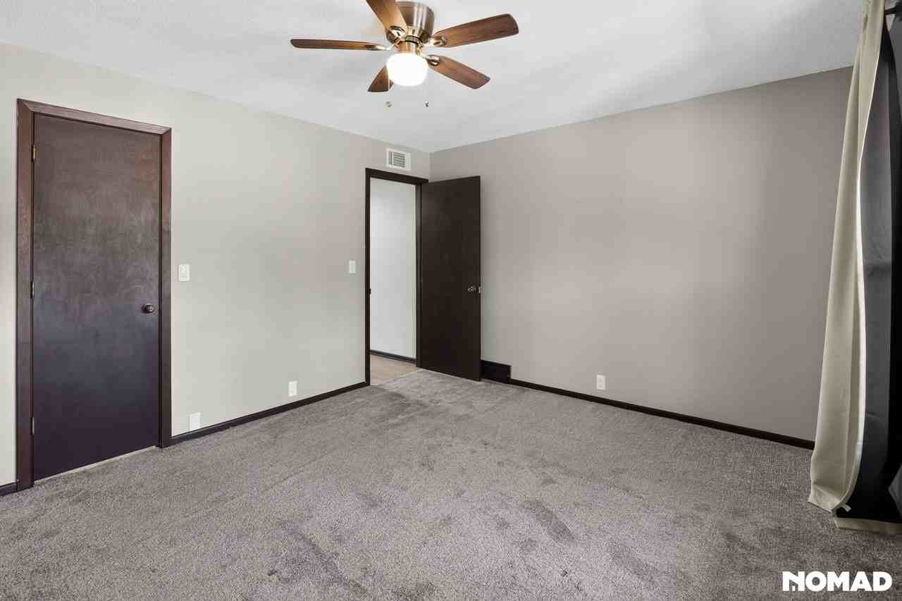 410 W 104th St - Photo 6 of 28