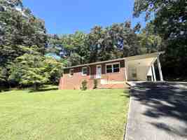 featured image of 122 Kenimer Cir