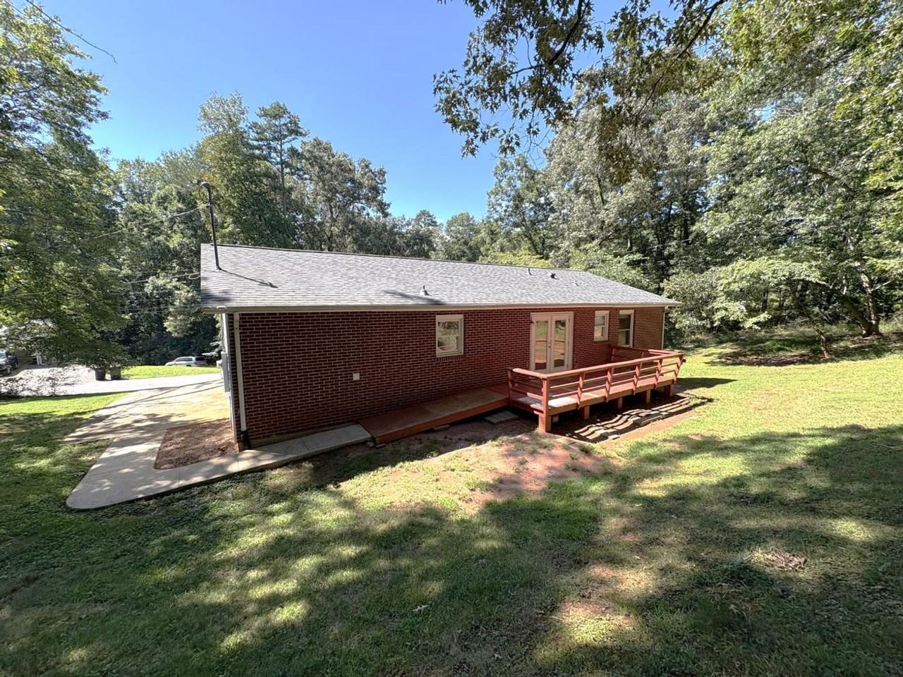 122 Kenimer Cir - Photo 4 of 26