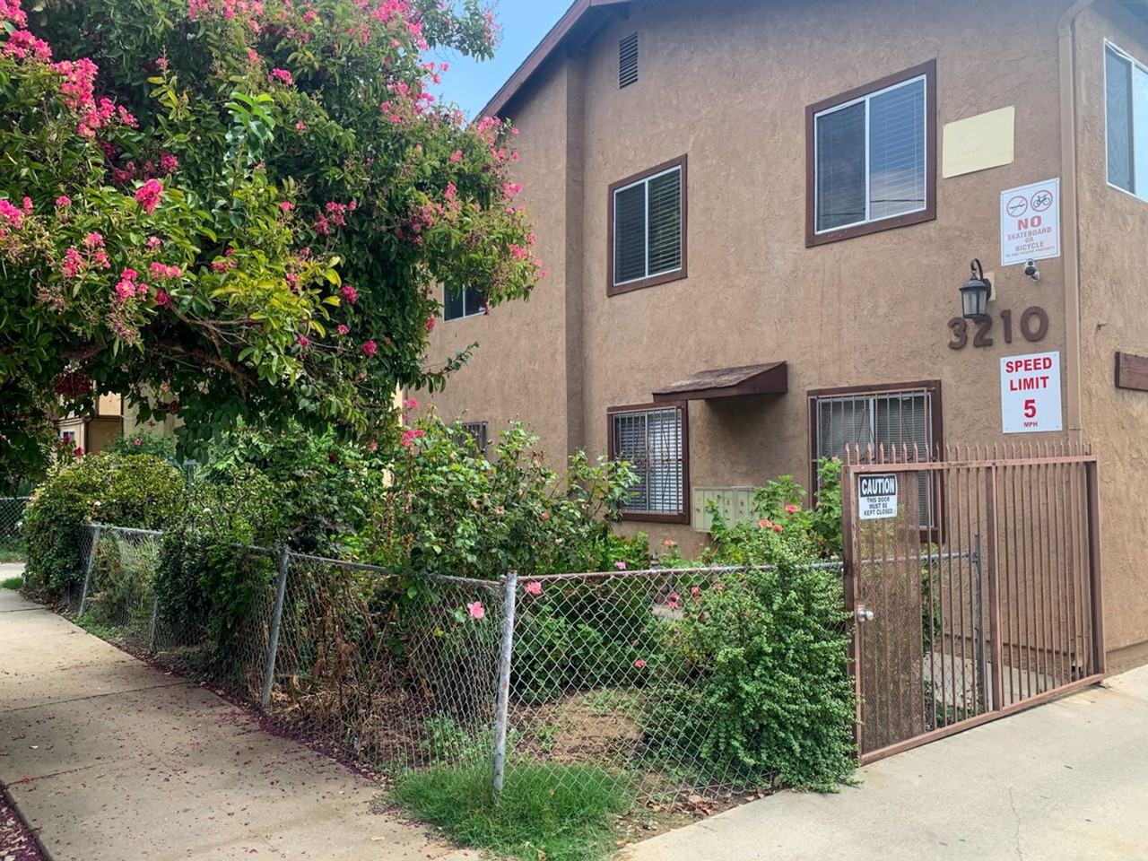 3210 Chapman St - Photo 2 of 12