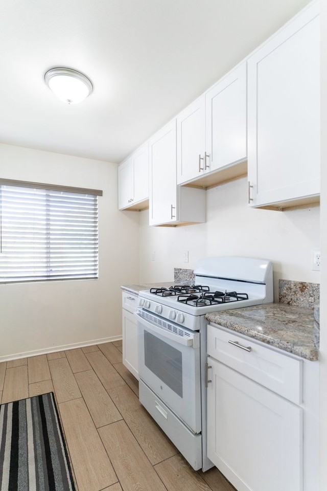 3210 Chapman St - Photo 7 of 12