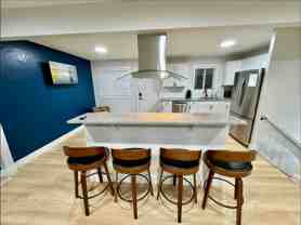 1305 N Valentine St - Photo 1 of 1