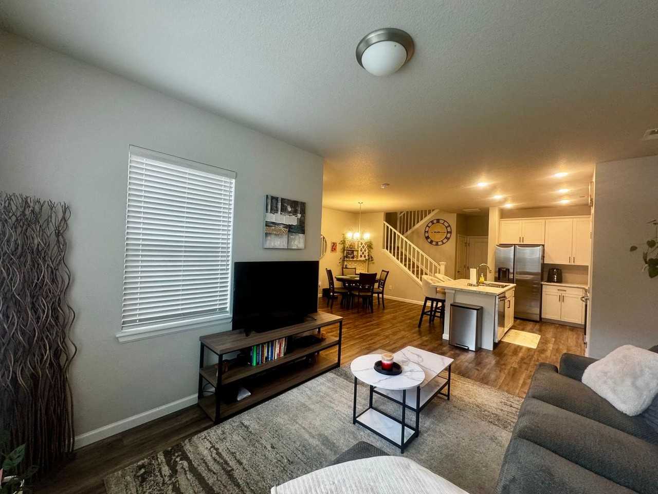16361 Gaucho Gulch Grv - Photo 4 of 28