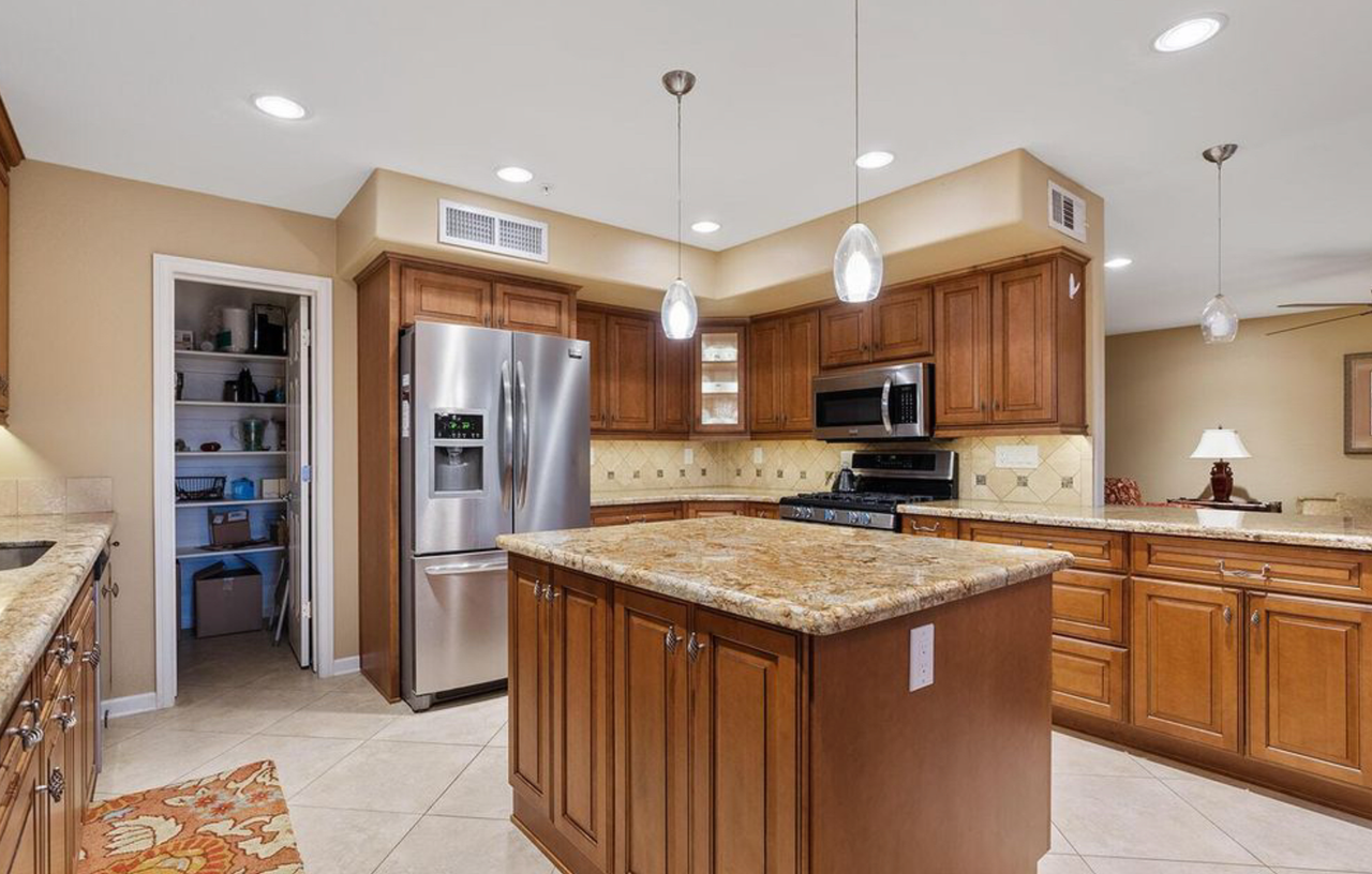 7520 E Desert Vista Rd - Photo 7 of 19