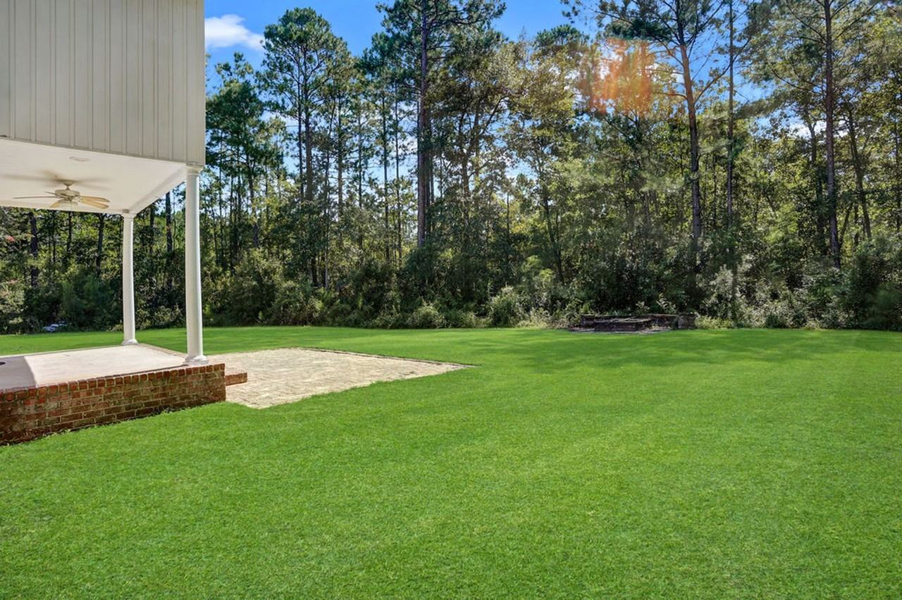 829 Nease Rd - Photo 6 of 40