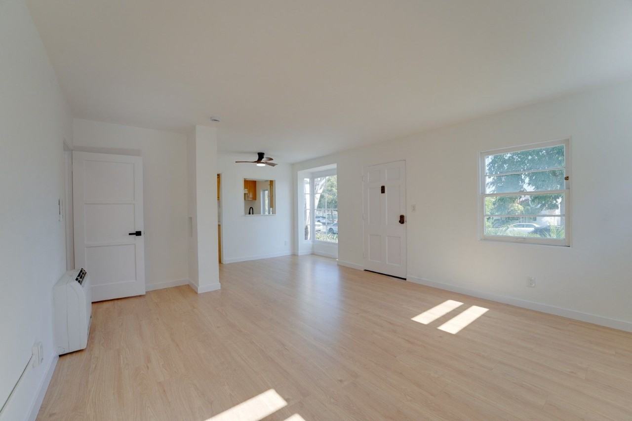 1344 Diamond St - Photo 6 of 50