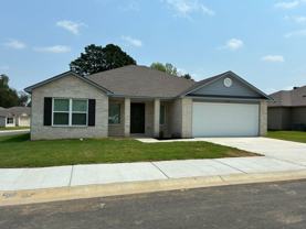 1406 Manor Ct - Photo 1 of 1