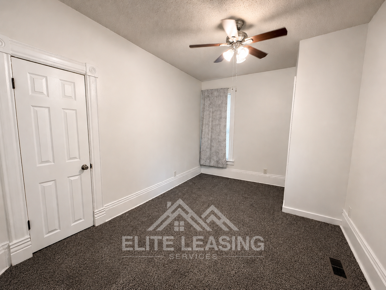 1223 Ne Seward Ave - Photo 5 of 12
