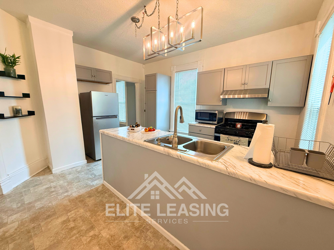 1223 Ne Seward Ave - Photo 6 of 12