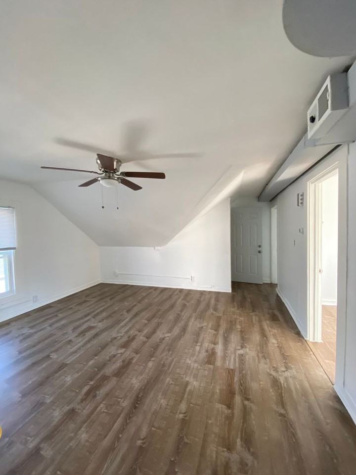 97 Bristol St - Photo 5 of 13