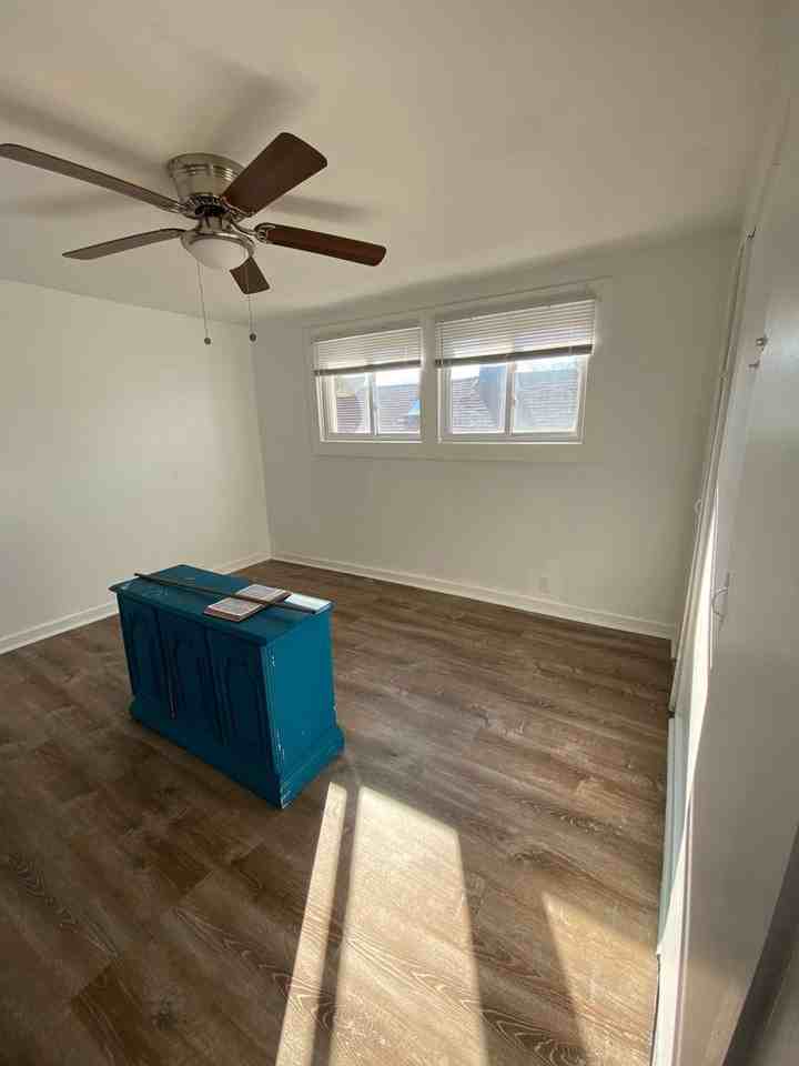 97 Bristol St - Photo 7 of 13
