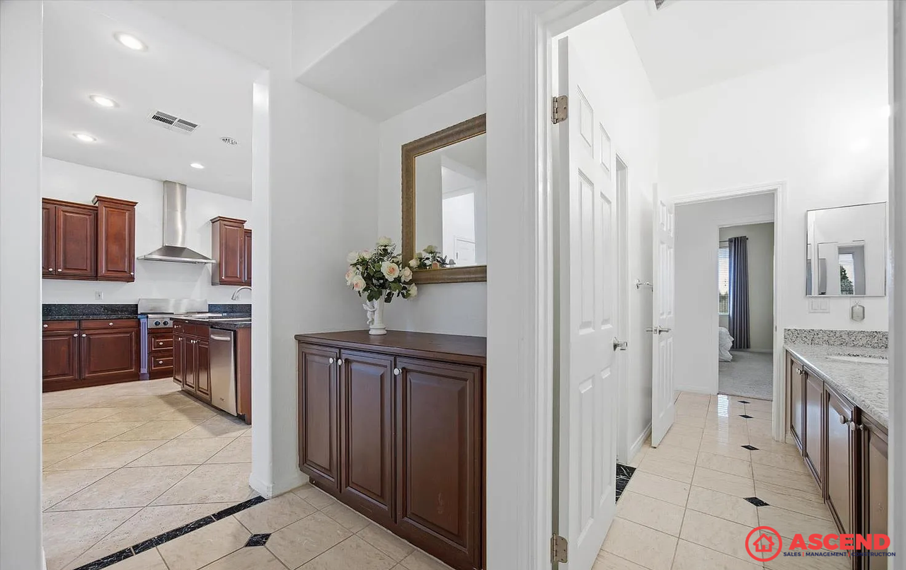 5406 Pelican Hill Dr - Photo 7 of 18