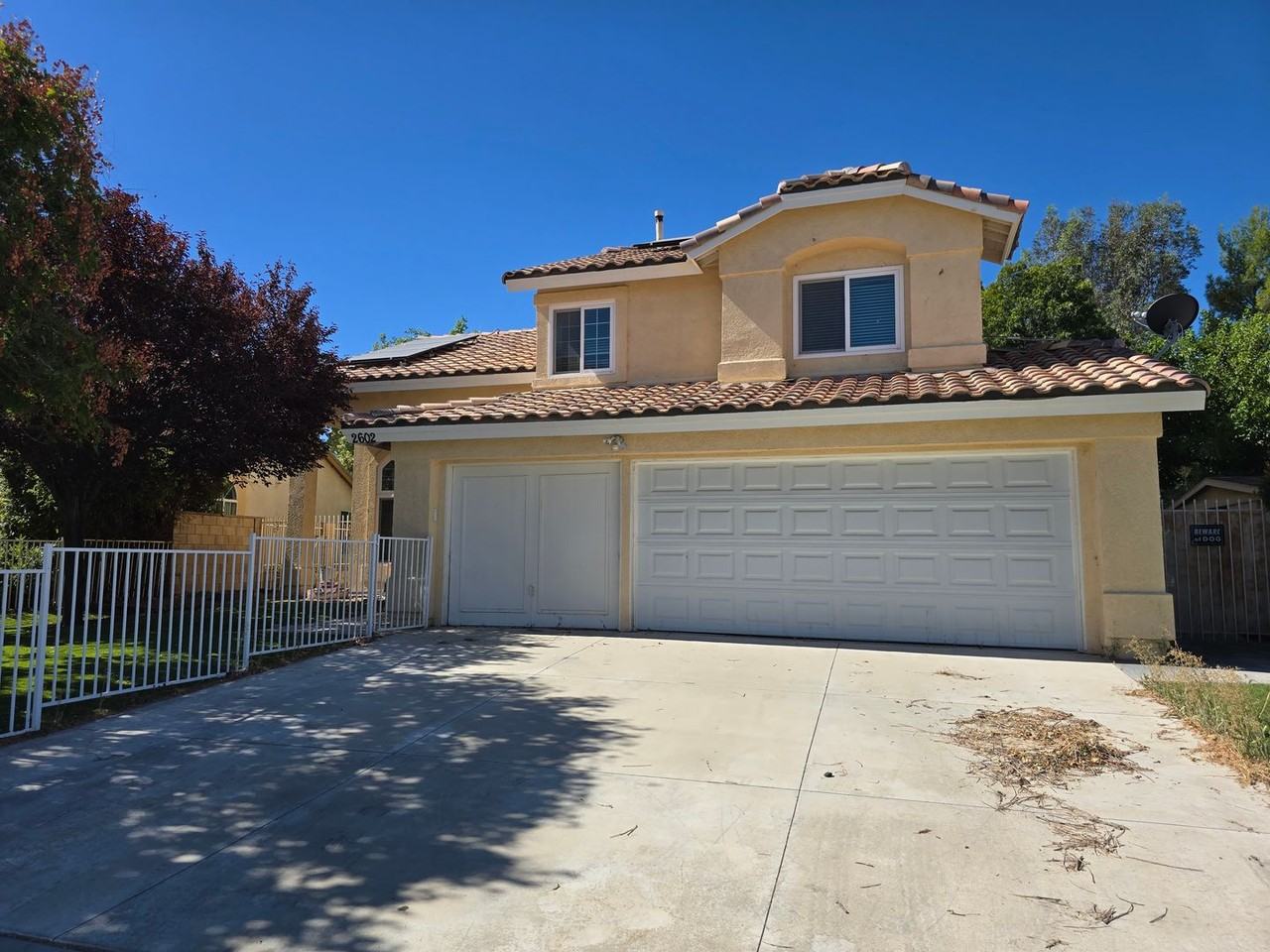 2602 Overland Ave - Photo 3 of 20