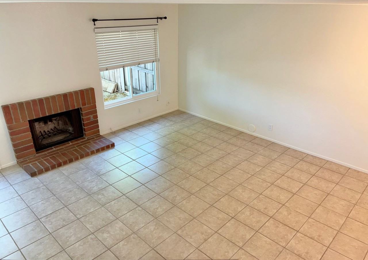 487 Cannon Green Dr #D - Photo 6 of 32