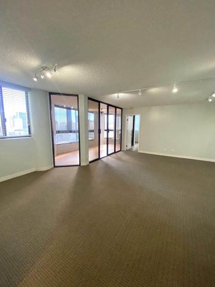 1760 S Beretania St #11D - Photo 5 of 25