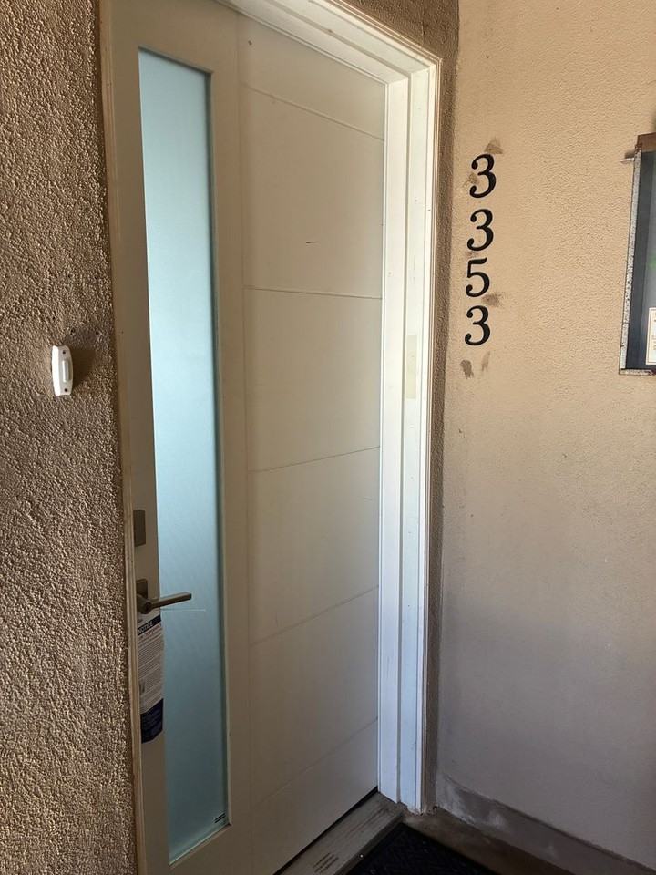 3353 Rexford St - Photo 2 of 22