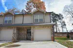 featured image of 135 Country Ln #504