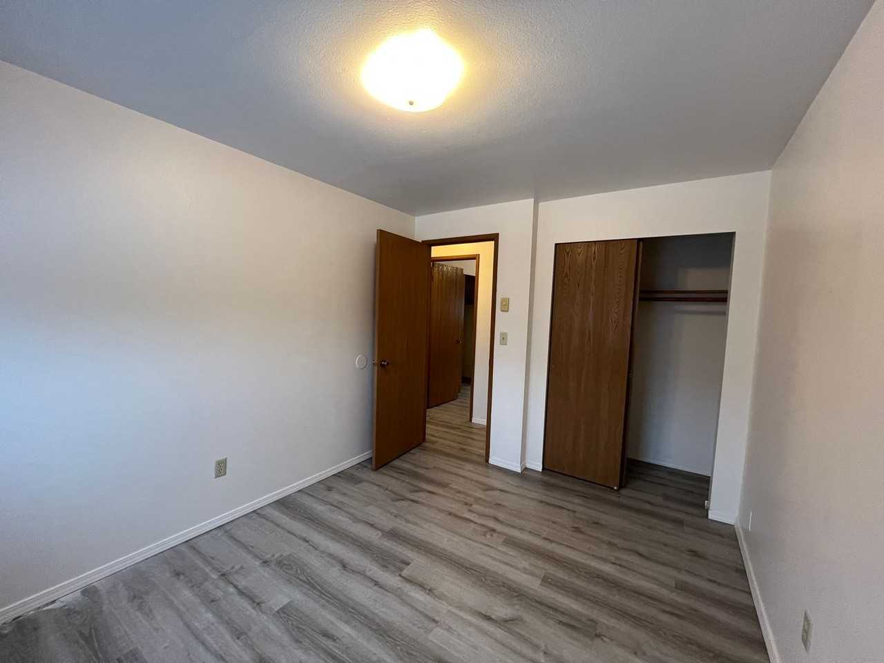 4804 Bonnie Ln - Photo 3 of 10