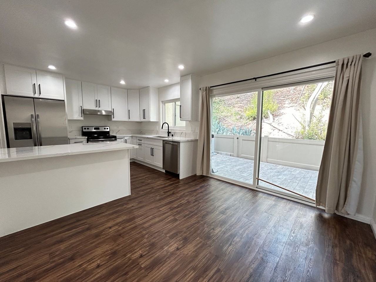 5749 E Creekside Ave #15 - Photo 7 of 34