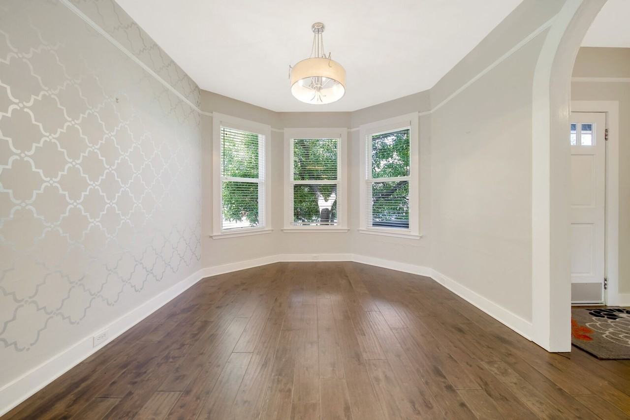 734 Cassia St - Photo 6 of 31