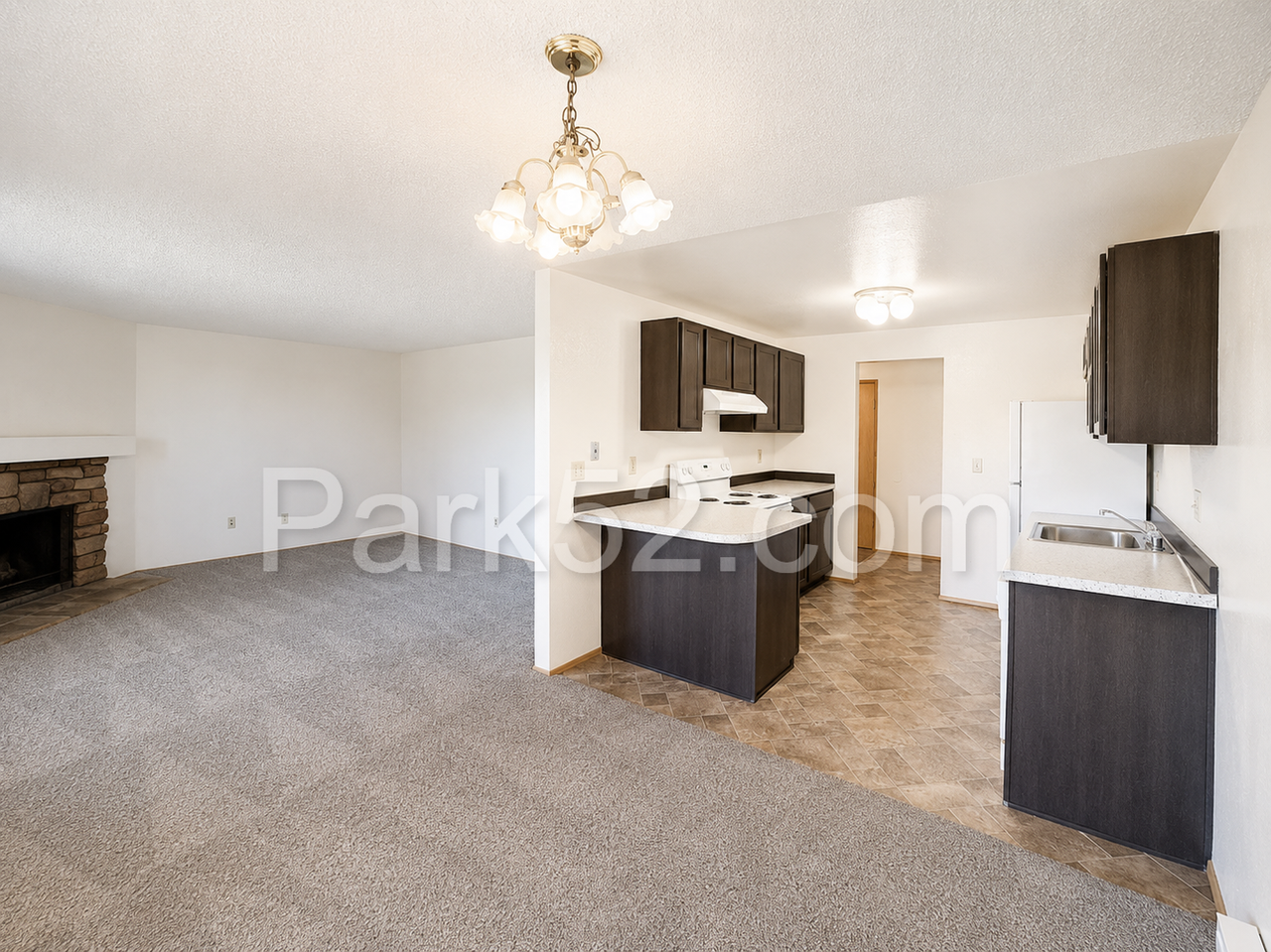 5001 S Orchard St #D - Photo 6 of 18