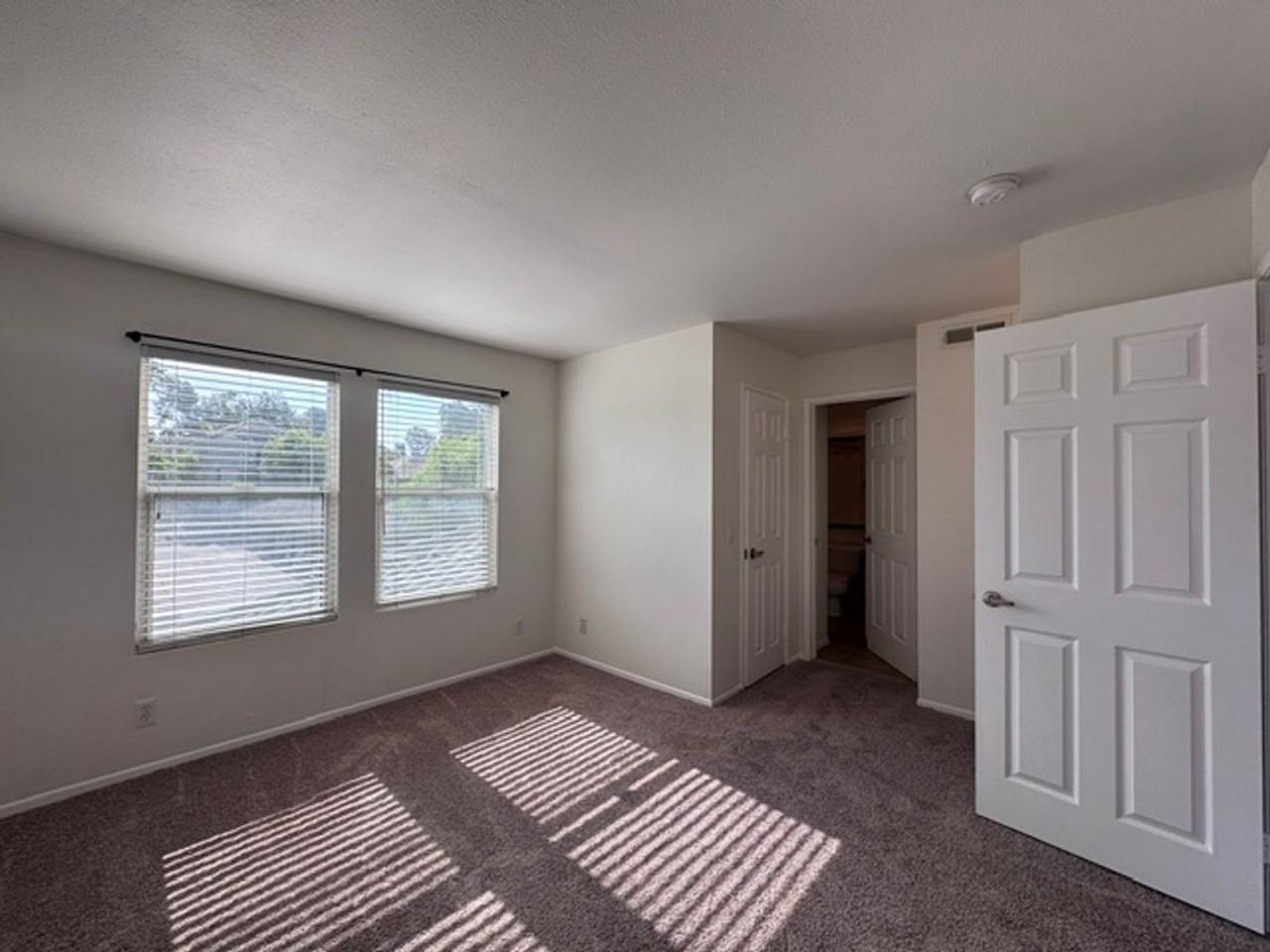 3472 Hathaway Ave #344 - Photo 7 of 29