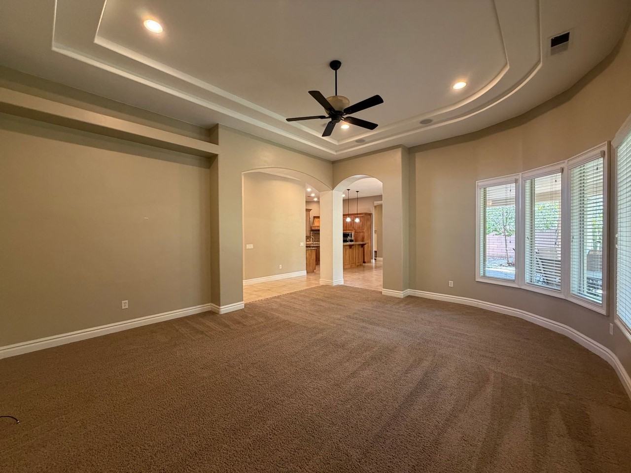 1145 W 2400 S - Photo 6 of 42