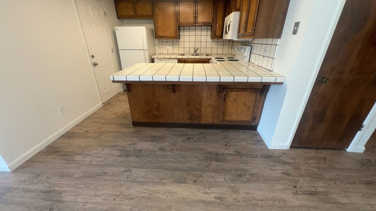 2860 St Phillip Dr - Photo 4 of 26