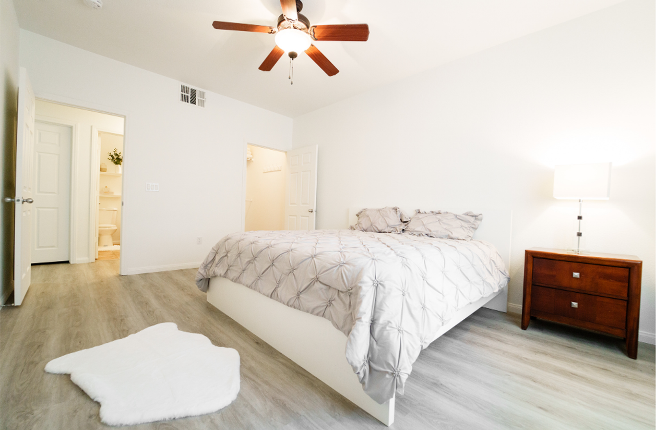 7701 W Robindale Rd #145 - Photo 5 of 6