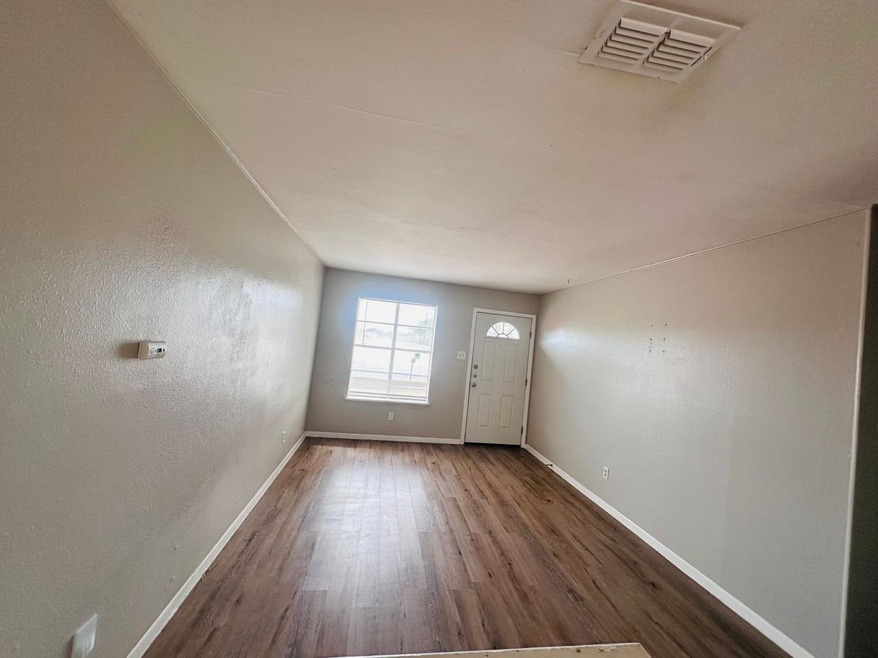 742 Purdue Rd - Photo 3 of 20